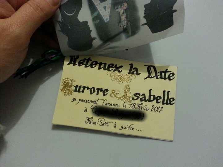 Diy save the date + initiales carton (mariage lesbiennes) - 2