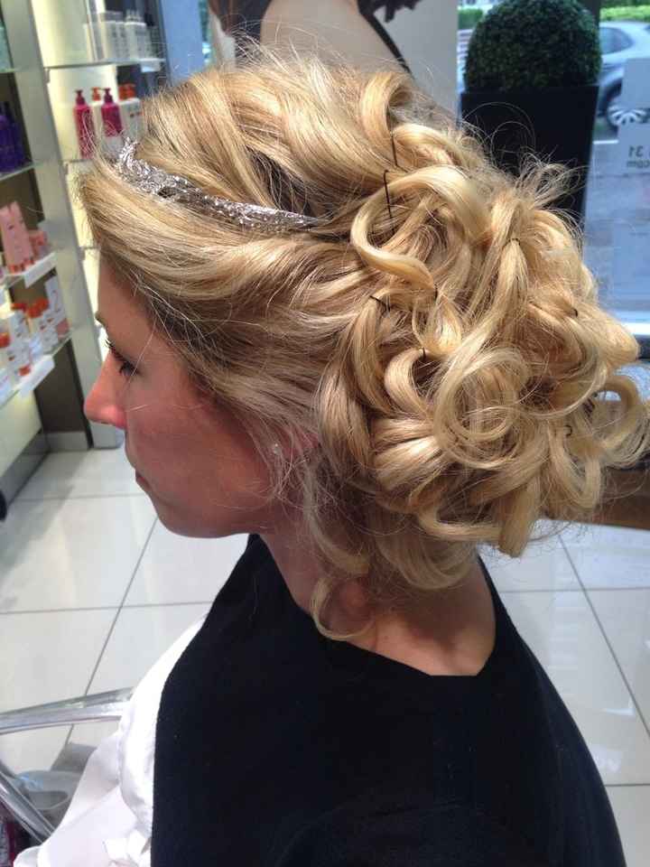 1 er essai coiffure ! long ou chignon ? - 1