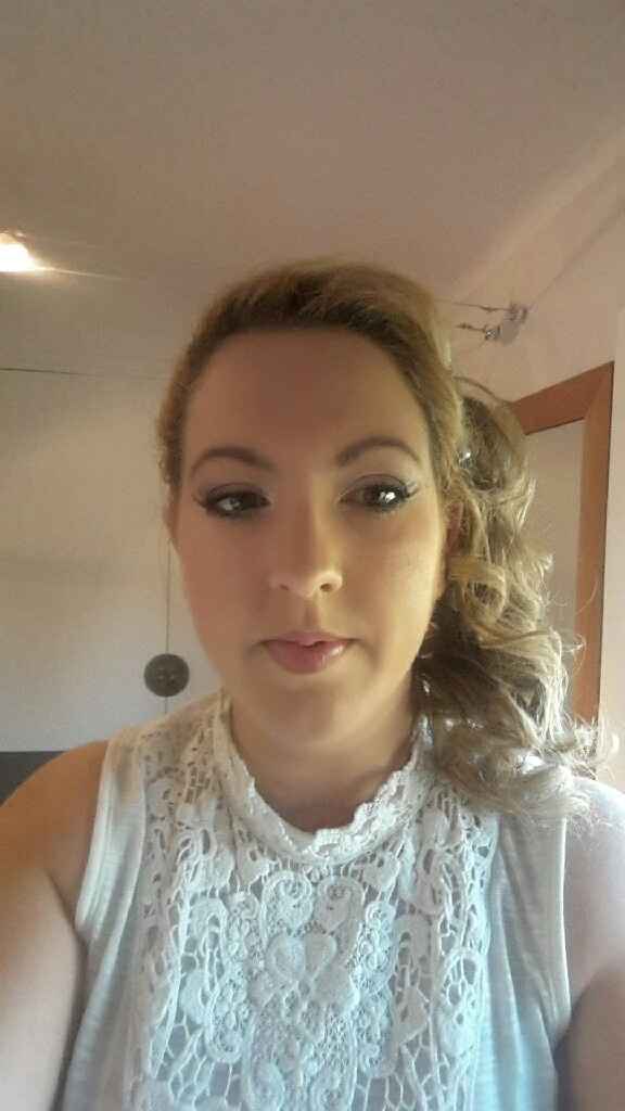 Essai coiffure et maquillage satisfaisant :-) - 2