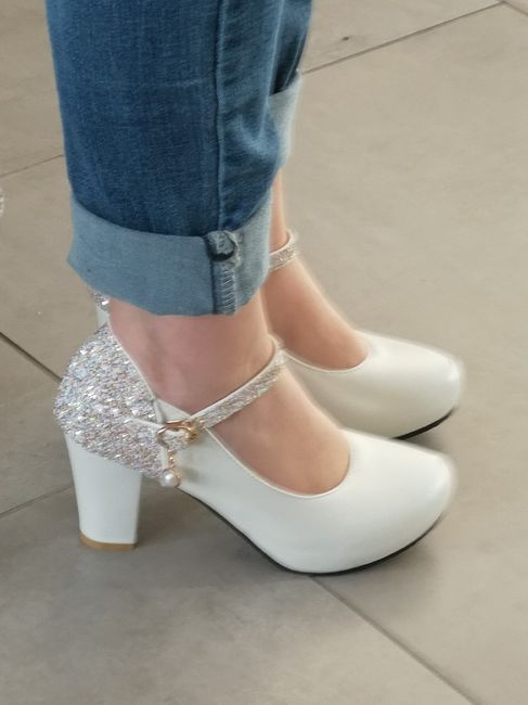 Mettre des bas ou pas 1