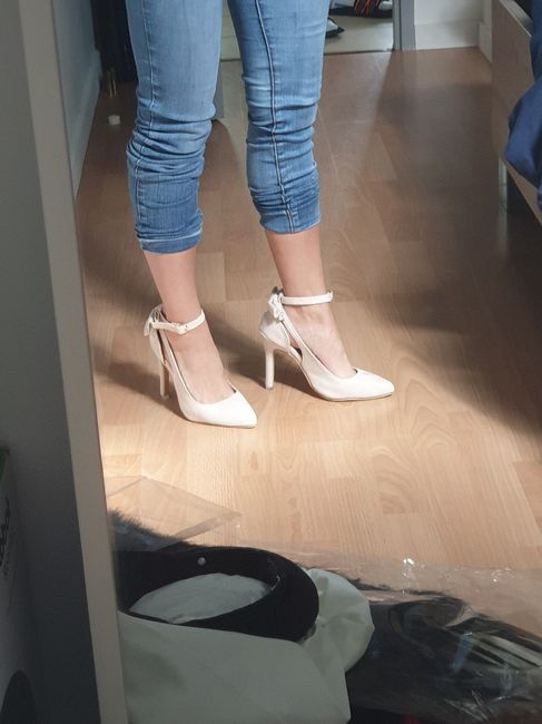 Dis-nous ton prix : Chaussures 1