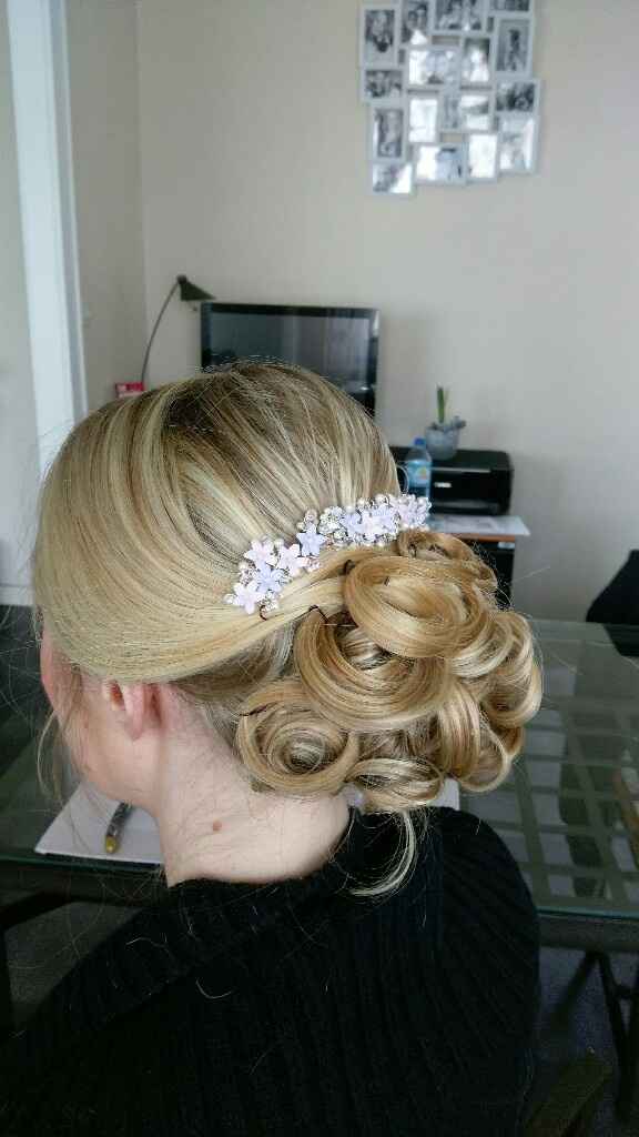 Essai chignon... pas convaincue - 1