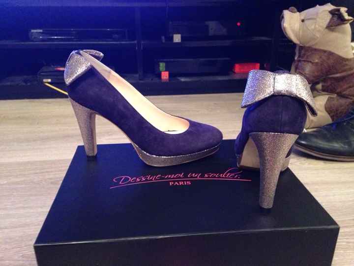 J'ai mes chaussures happy - 1