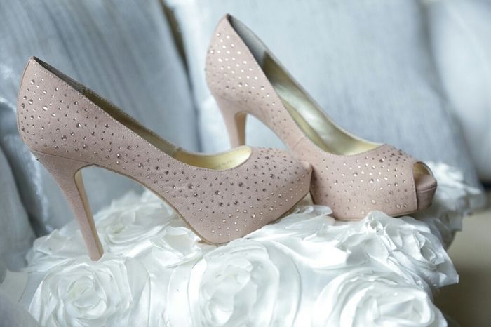 De quelle couleur sont vos chaussures? - 1