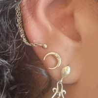 Changement de boucles d'oreilles - 2