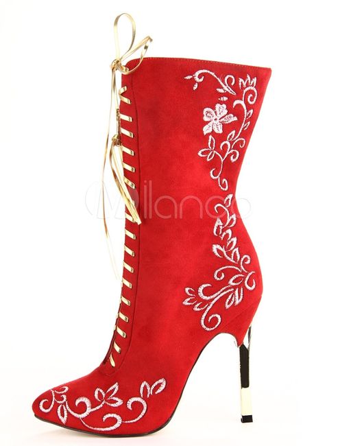 bottines rouge broderie blanche