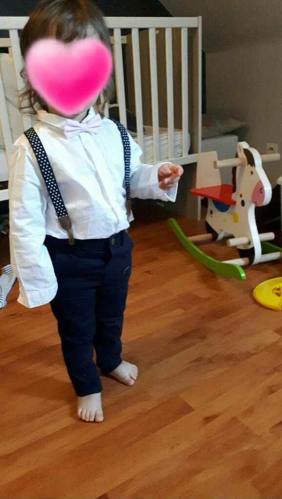 Cherche noeud pap rose pâle enfant - 1