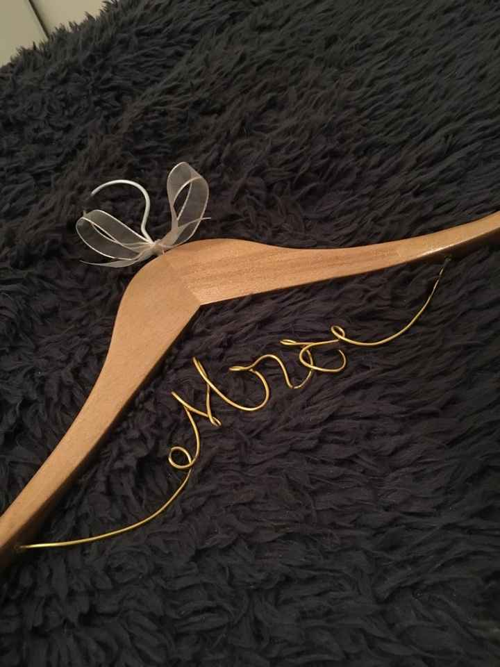 Cintre robe de mariée - 1