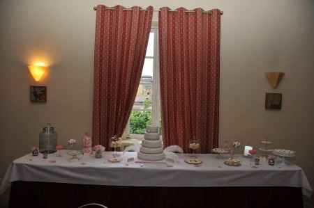 sweet table