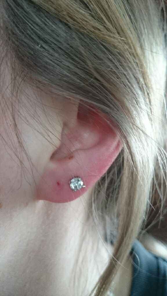 Dilemme boucles d'oreilles... - 4