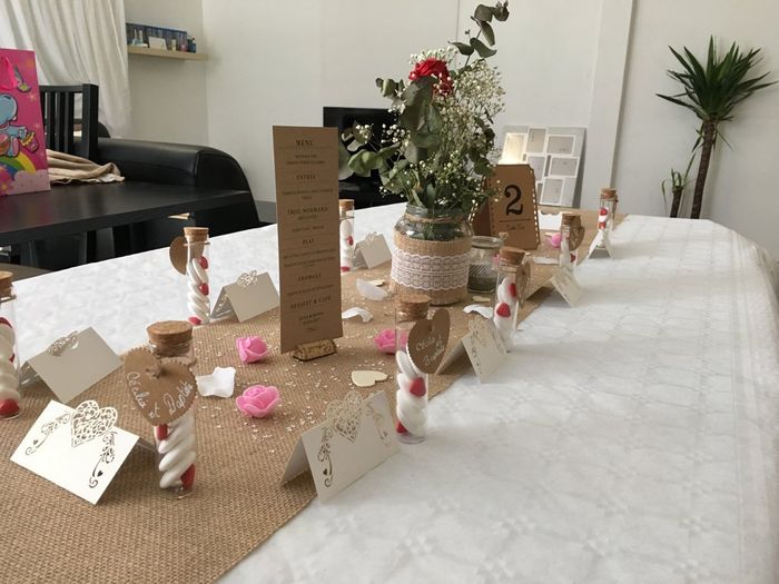 Décoration table repas et urne - 2