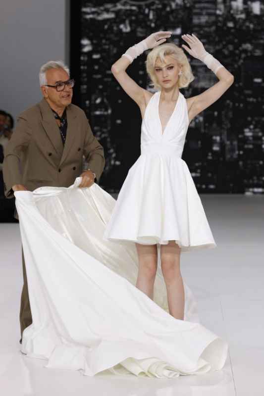 Tendance robe de mariée 2026 : la robe 2 en 1 ? ✨💕 - 1