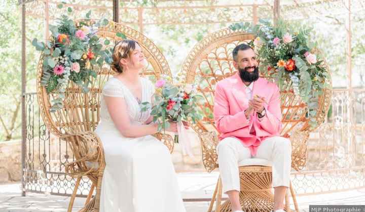 Octobre rose : une touche de rose dans votre mariage🩷 - 5