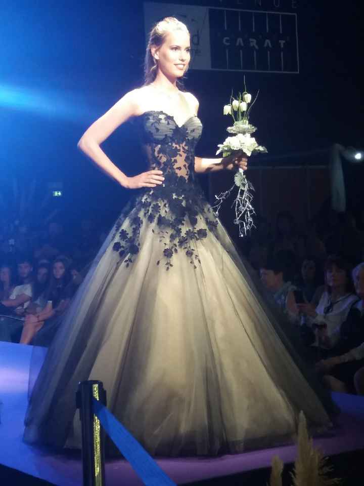 Robes de mariée ... noires - 1