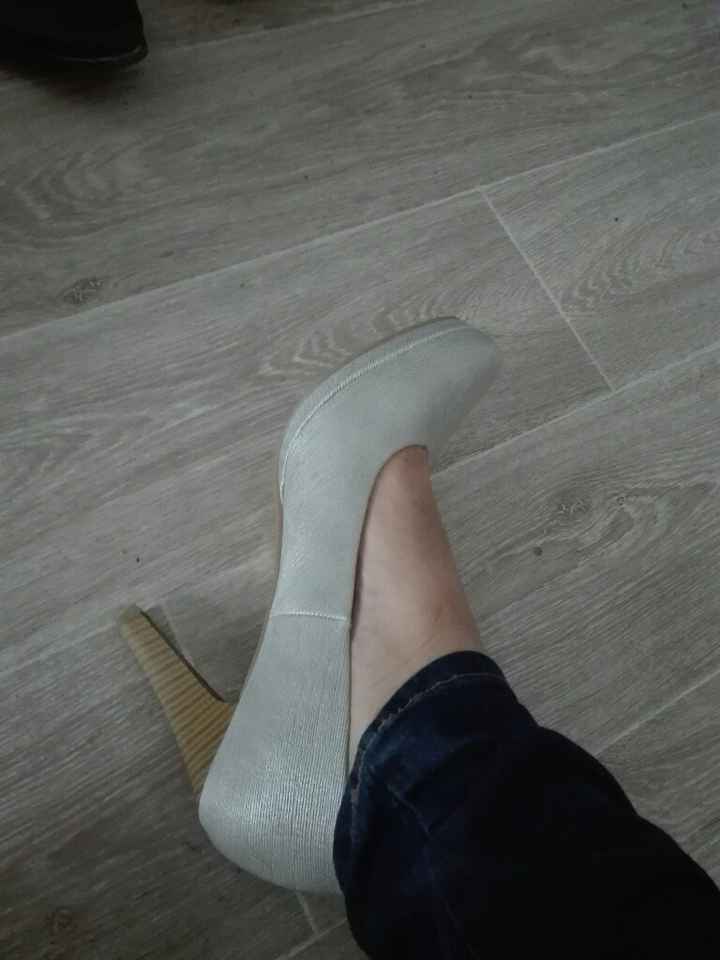 De quelle couleur seront vos chaussures ? - 1