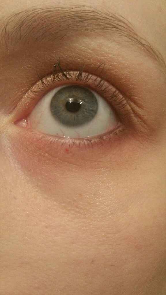 J'ai testé le fameu mascara younique 3d je craque !!!! - 3