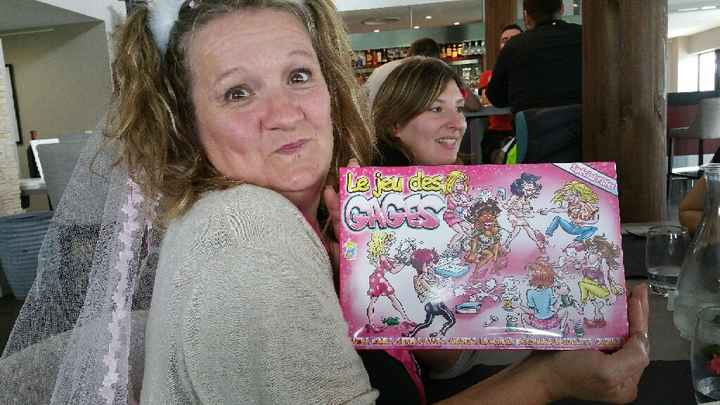 Maman a eu son enterrement de vie de jeune fille ! - 3