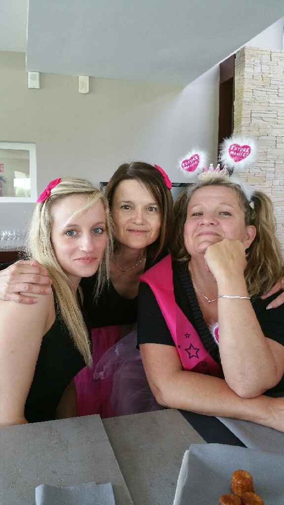 Maman a eu son enterrement de vie de jeune fille ! - 4