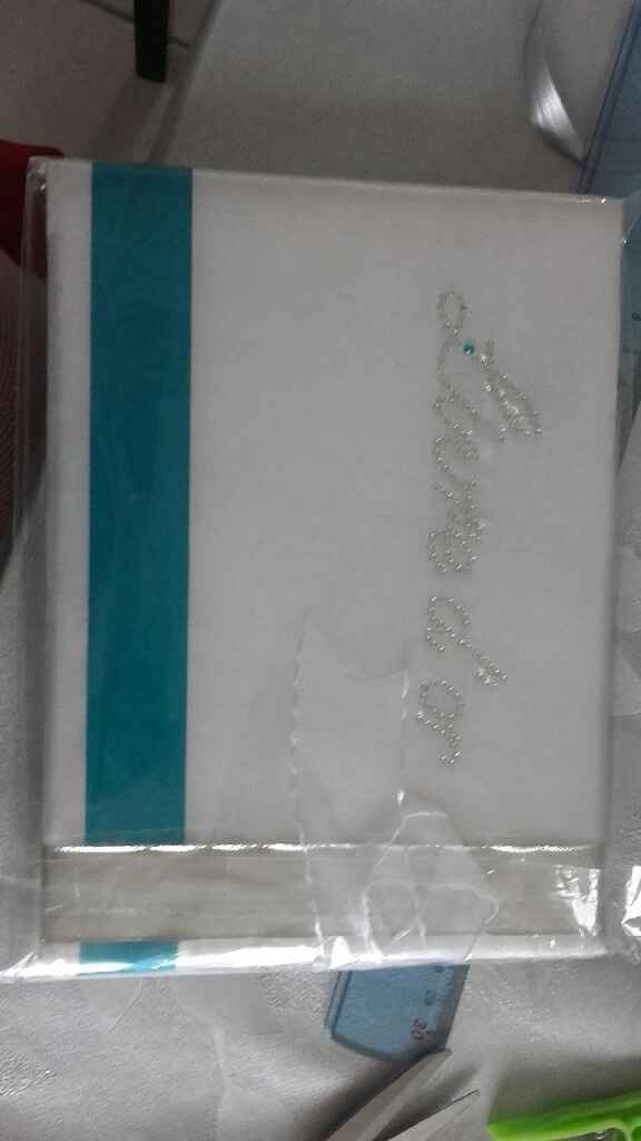 Coussin alliance et livré d'or - 2