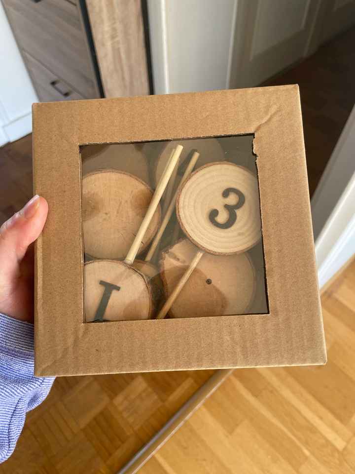 Avez-vous un thème pour le plan de table au lieu de numéros par exemples? - 1