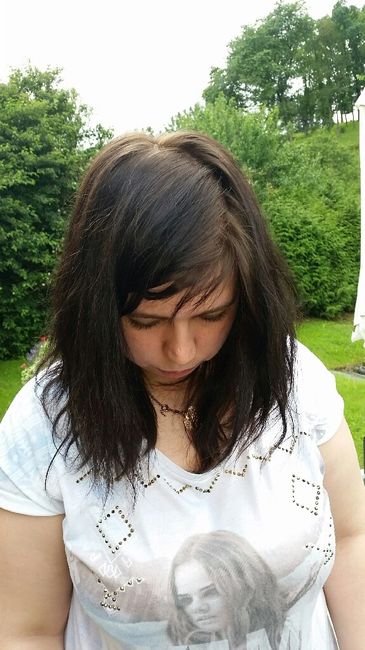 Help y a t il des coiffeuse     pour me donner  conseils - 1