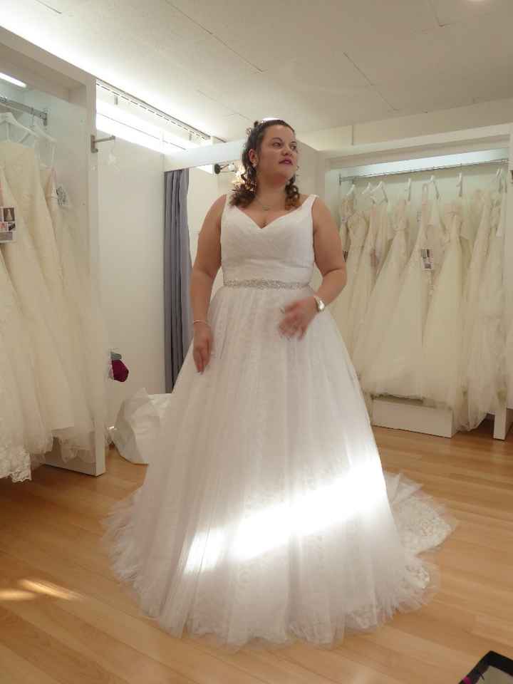 robe de face 2, je me trouve grande...