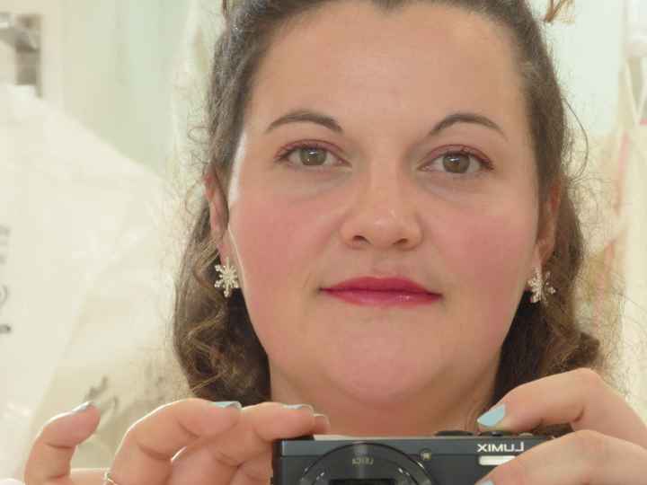 Maquillage fait par moi, degradé rose et prune sur les yeux, levre rose