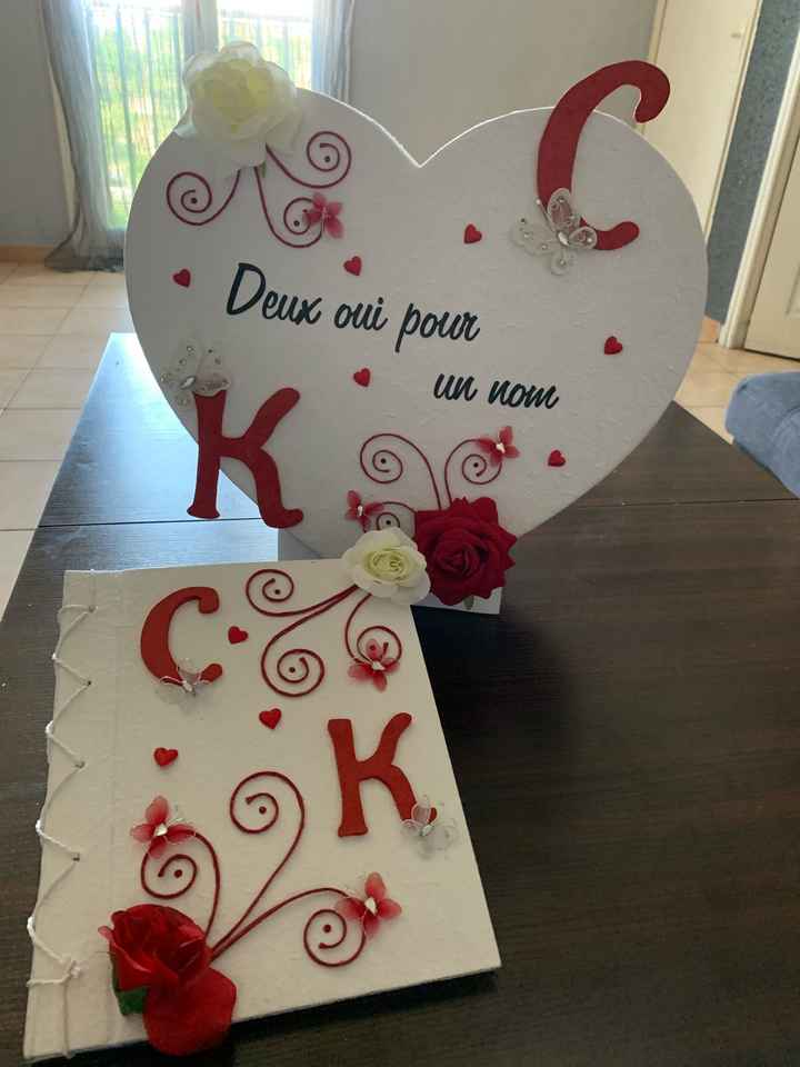 Urne , livre d’or et stylo - 2