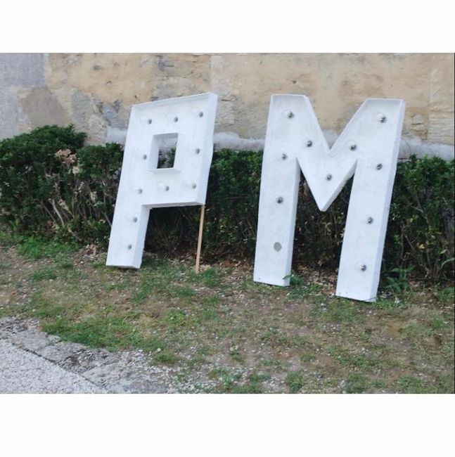 Vous préférez un love ou les initiales des mariée 1