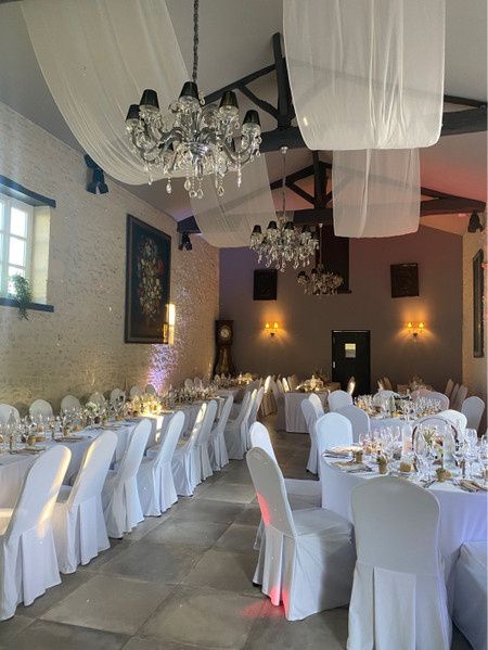 Qui aurez-vous à votre table d’honneur ? 👑 - 1