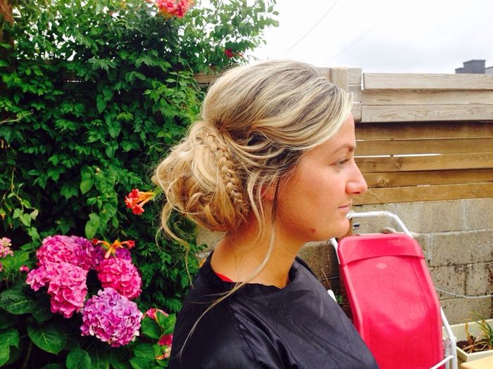 Retouche robe rouge essai coiffure maquillage - 2