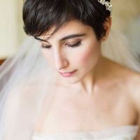 look cheveux court voile long serre t^te