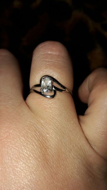 Montrez-moi votre bague de fiançailles 😍 - 1
