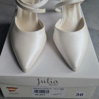 Deux styles pour les chaussures - 1