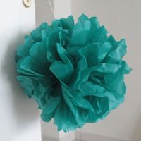 Suspension turquoise papier de soie