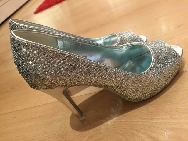 Montrez moi vos chaussures - 1