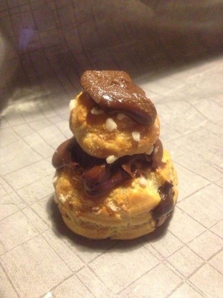 religieuse au chocolat