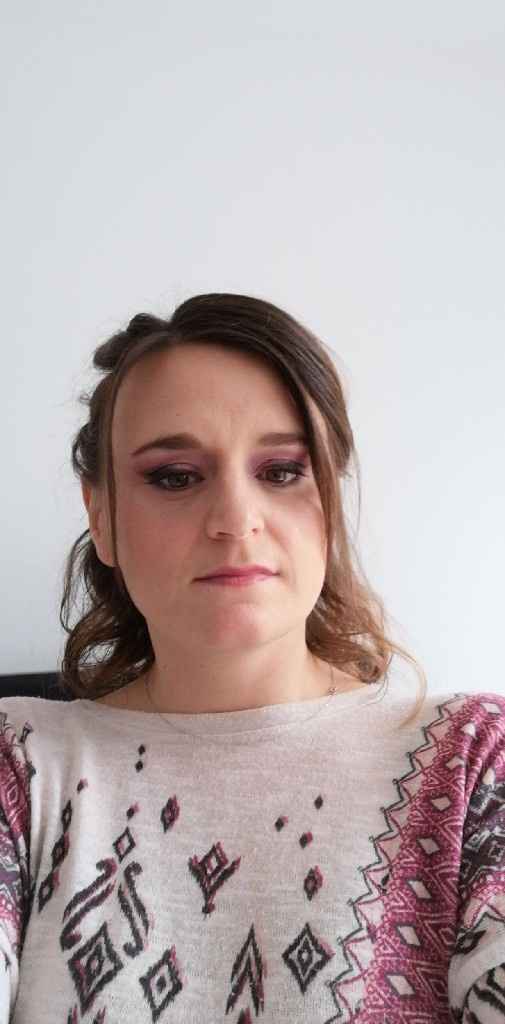 Essaie coiffure et maquillage. Plein de doutes :( - 2