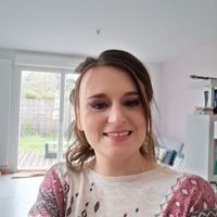 Essaie coiffure et maquillage. Plein de doutes :( - 1