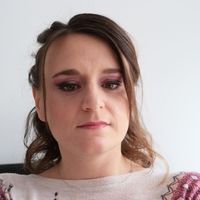 Essaie coiffure et maquillage. Plein de doutes :( - 2