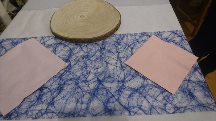 Chemin de table ou non? 1