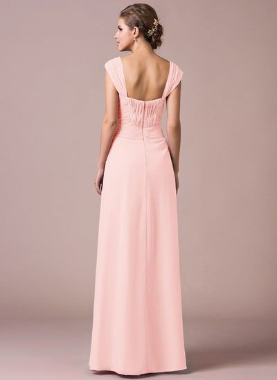 Tenue en tant qu'invitée ! - 1