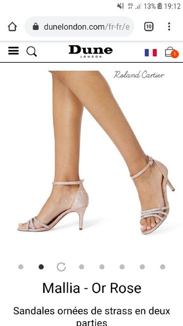 Chaussure blanche ou couleur ? - 1