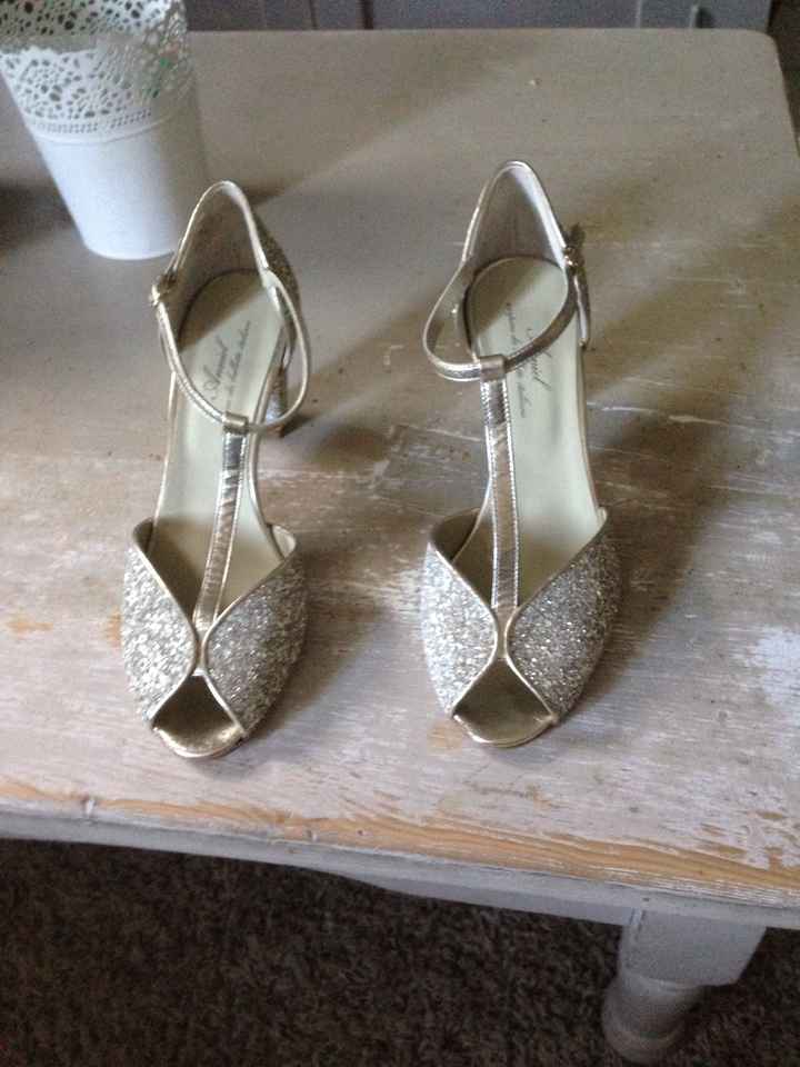  Chaussures de mariée trouvées - 2