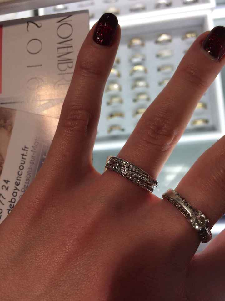 Bagues de fiançailles et alliances - 1