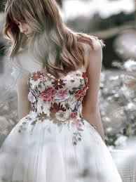 Votre mariage en chiffres : le nombre d'essayages 🔢👗🎩 - 5