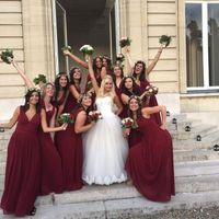 La mariée et ses demoiselles d'honneur