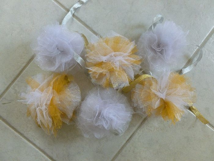 POmpons tulle