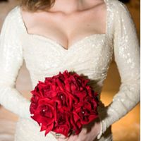 Thème année 50 j'ai une robe sirène à votre avis accessoire et quoi comme coiffure et bouquet - 6