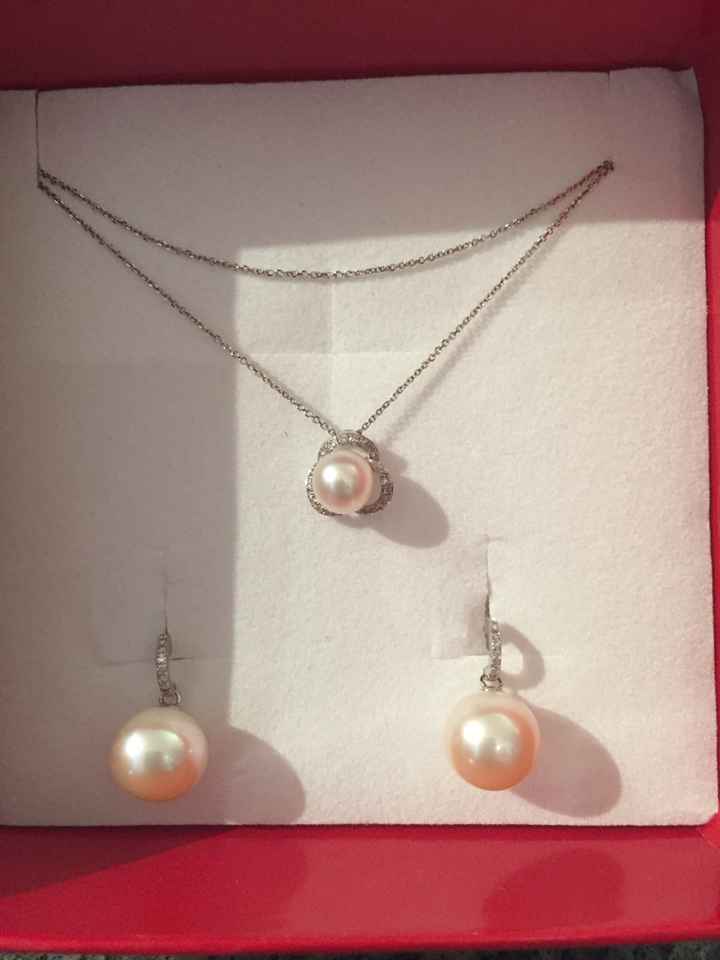 Nos alliances et ma parure ? - 2